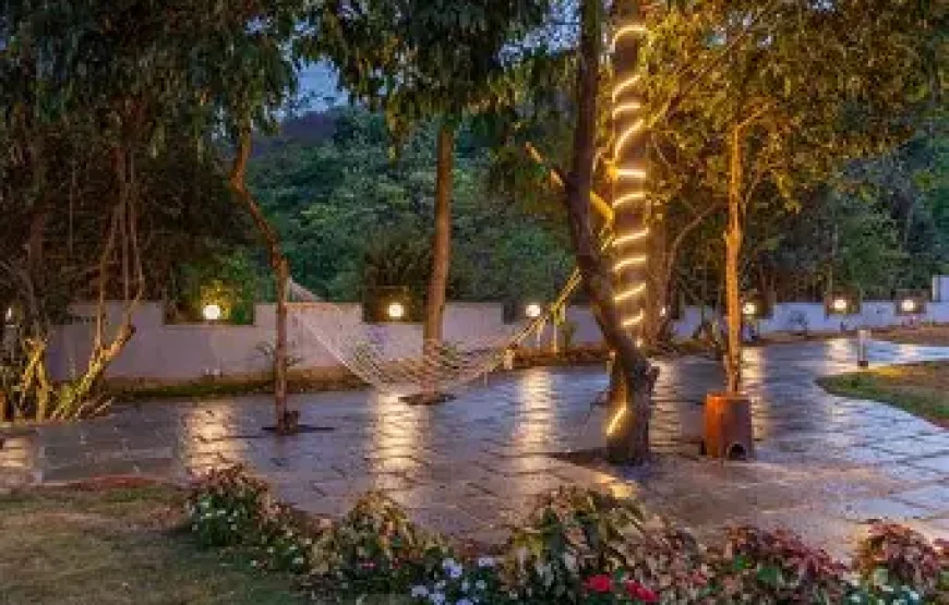 Cottages stay with Swimming Pool Near Pawana Lake