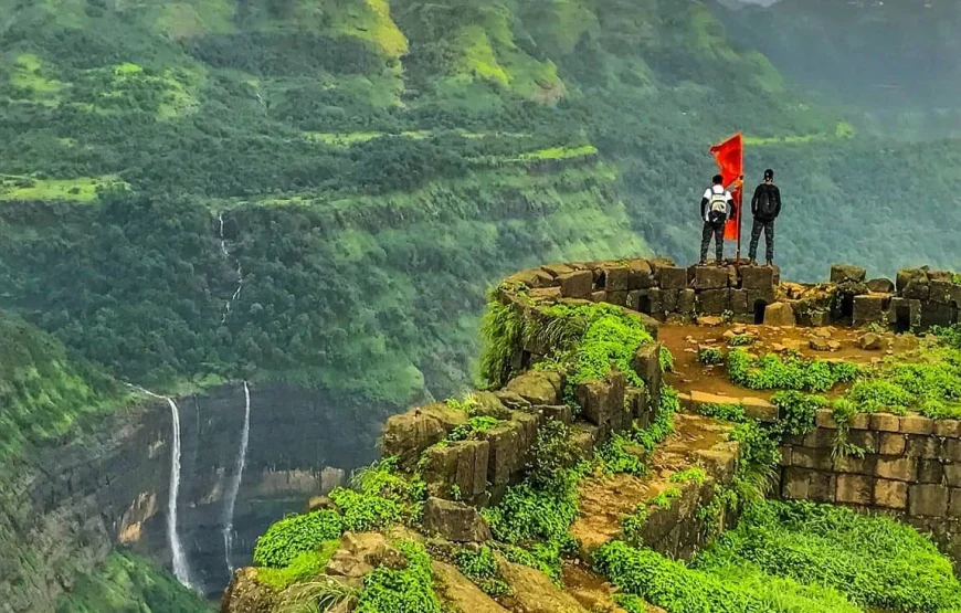 KALSUBAI PEAK NIGHT TREK