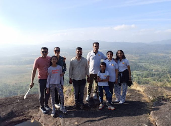 ⛰️ Long Trek Package