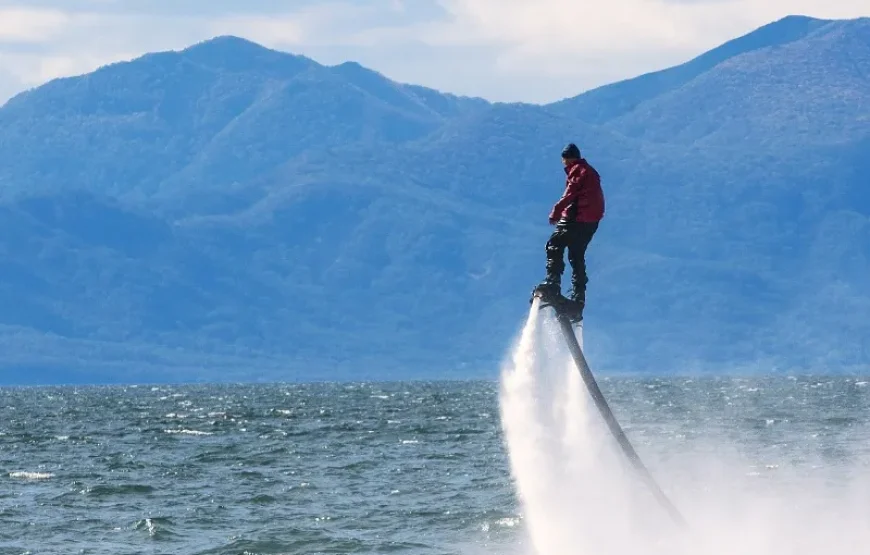 🚀 Flyboarding