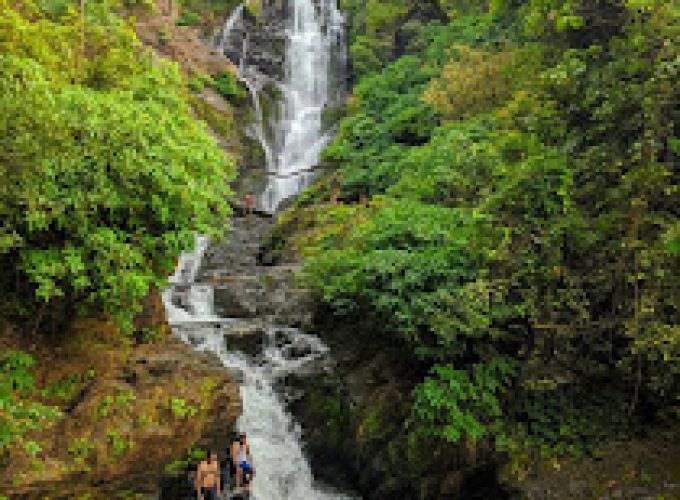 💧 Hidden Waterfalls Trip