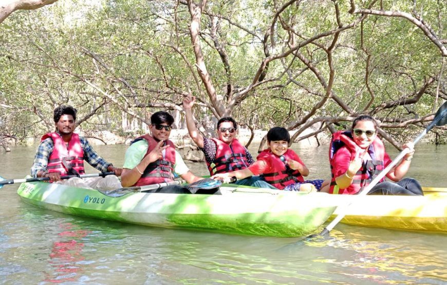 🚤 Private Boat Ride (10–20 Persons)