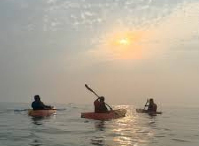 Kayaking & Stand-Up Paddle