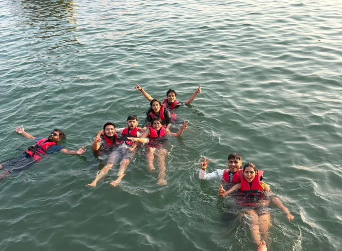 🌊 Private – Sightseeing Cruise And Full-throttle Adventure