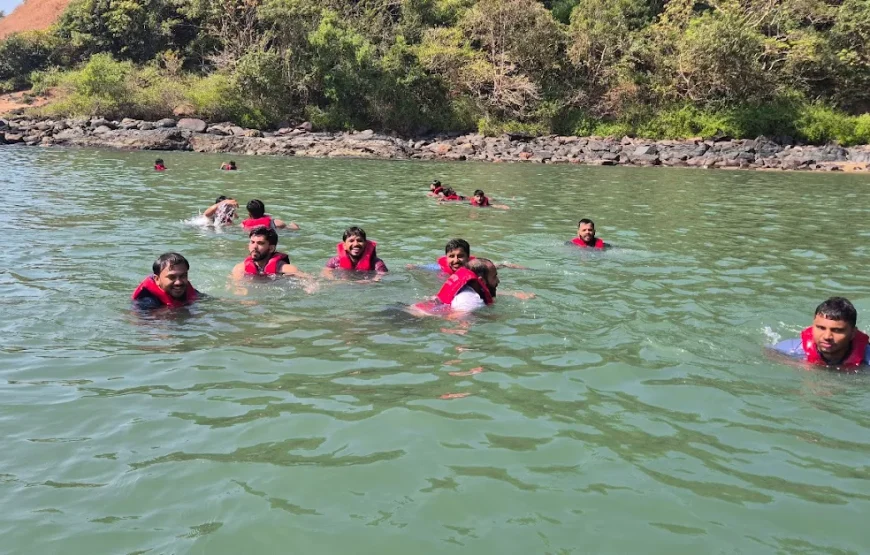 🌊 Private – Sightseeing Cruise And Full-throttle Adventure